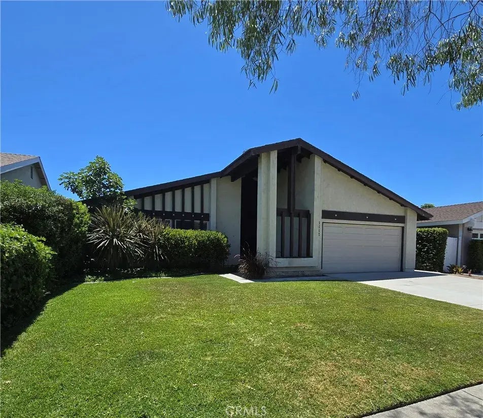 3682 Hamilton Street, Irvine