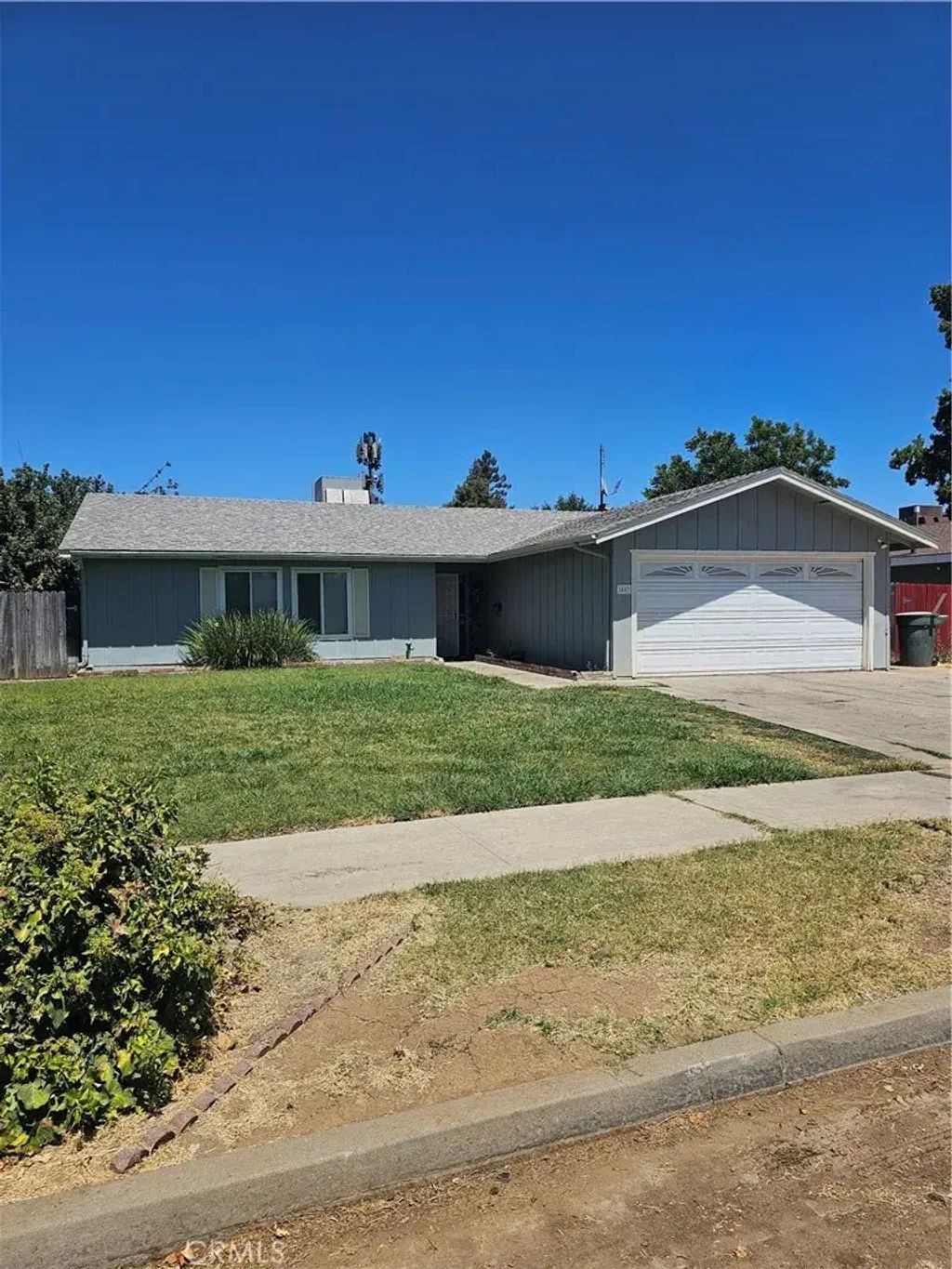 1403 Villa Drive, Merced