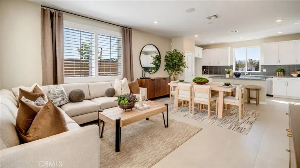 31452 Lolite Drive, Winchester