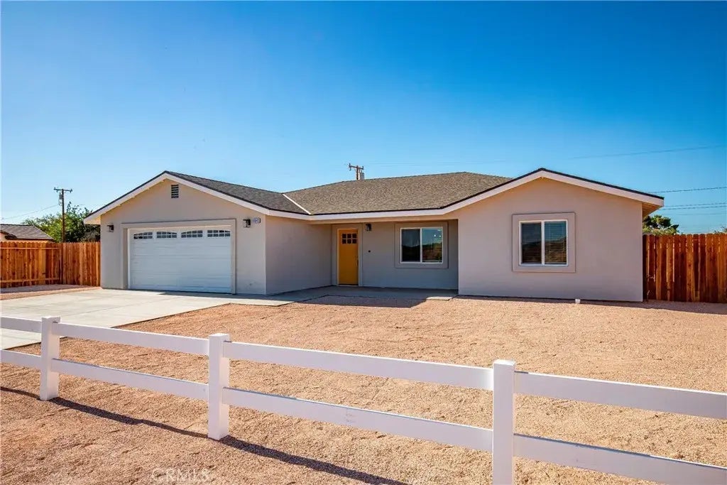 10643 Bay Avenue, California City