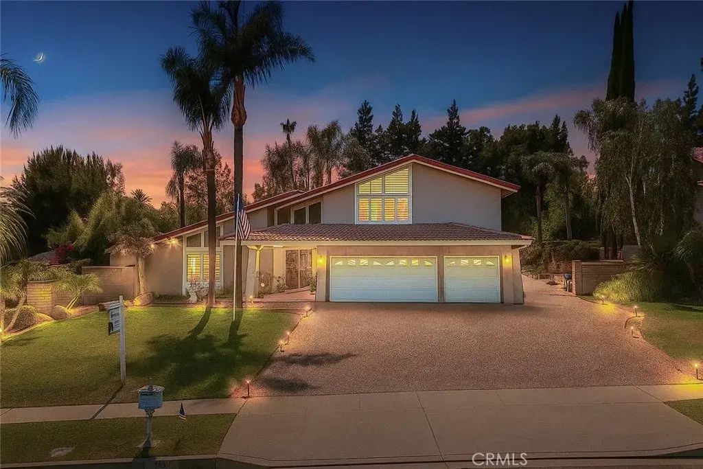 2241 N 1st Avenue, Upland