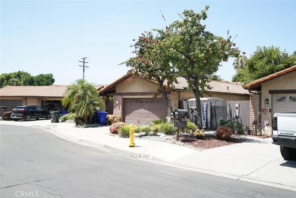 2485 Calle Villada Circle, Duarte