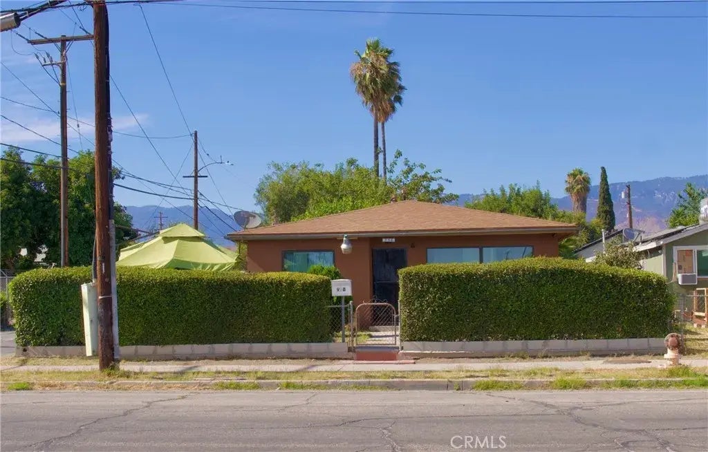 998 W 10th Street, San Bernardino