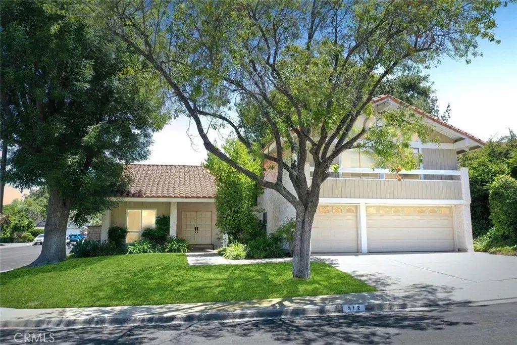 912 Brightstone Court, Westlake Village