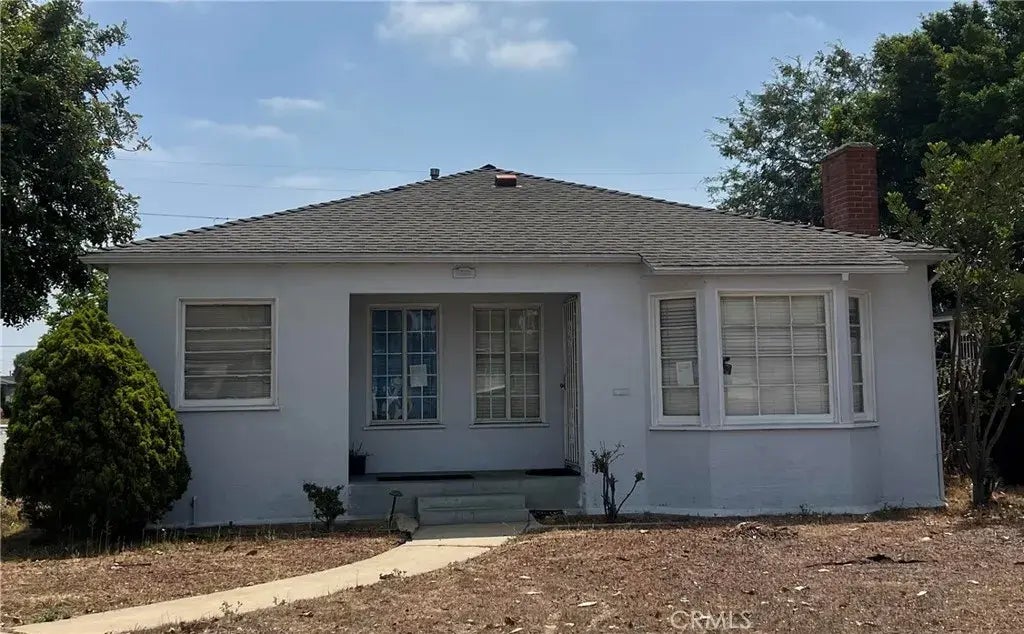 9402 S Van Ness Avenue, Los Angeles