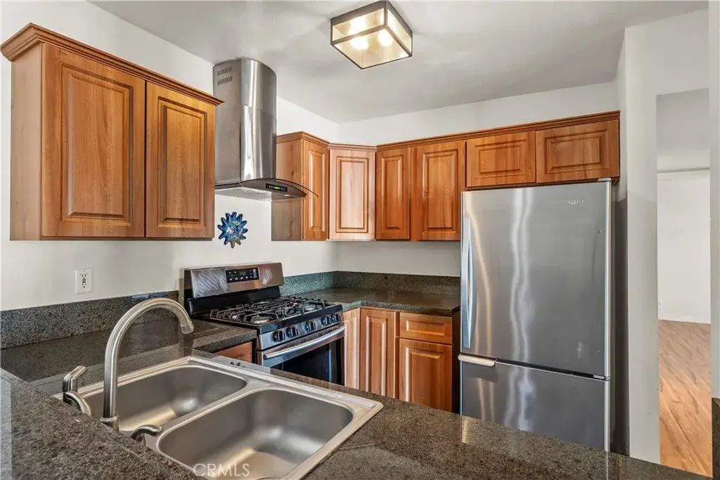 10636 Woodley Avenue 22, Granada Hills