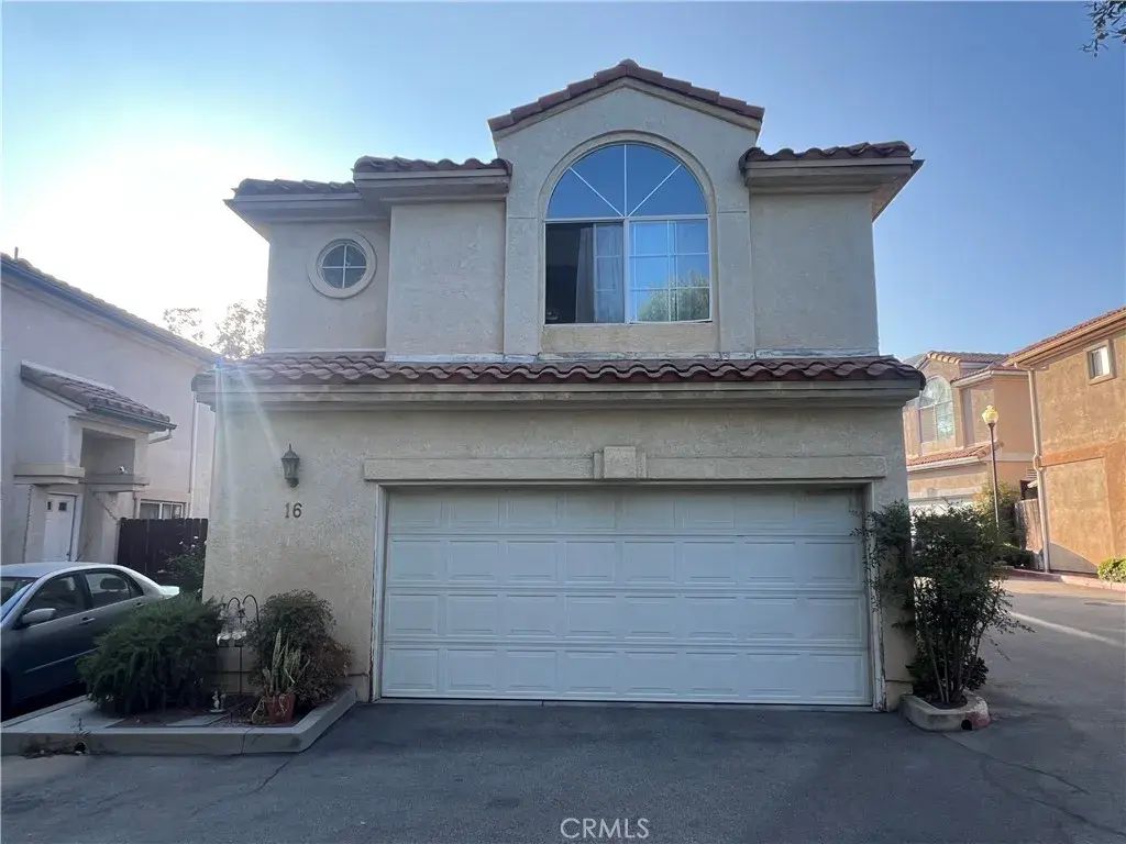 13775 Glenoaks Boulevard 16, Rancho Cascades