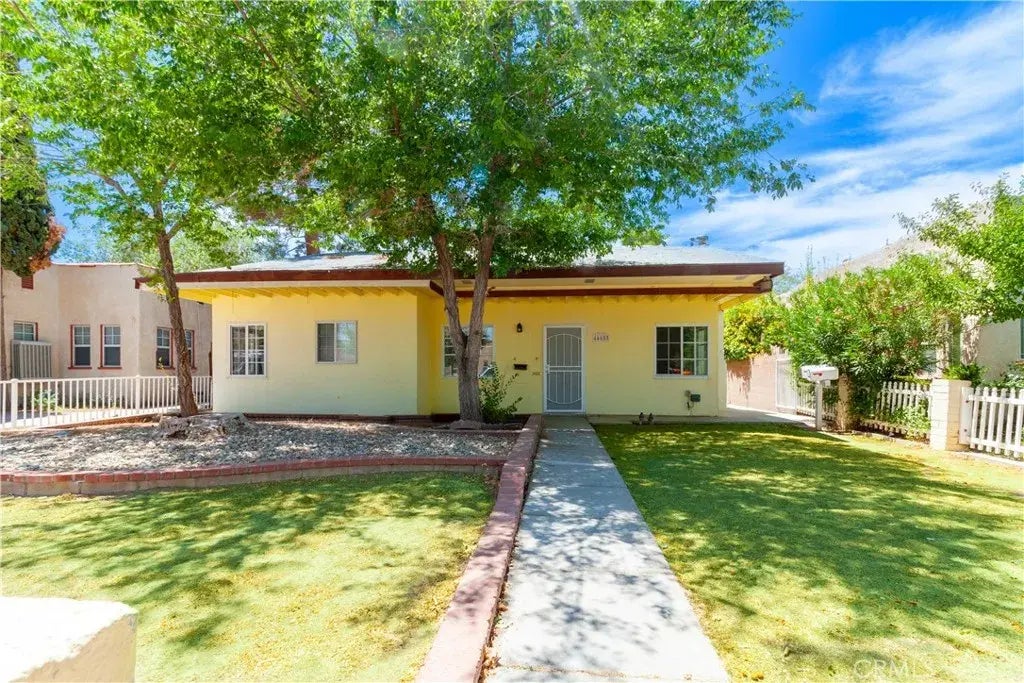 44655 Fig Avenue, Lancaster