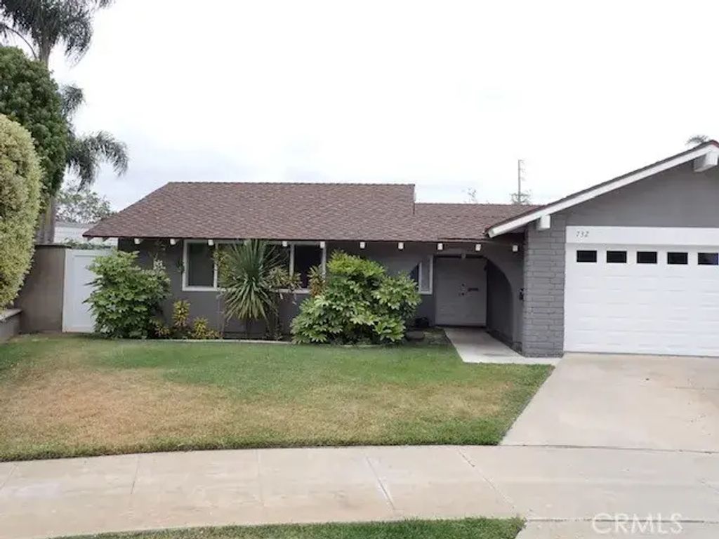 732 W Marietta Avenue, Orange