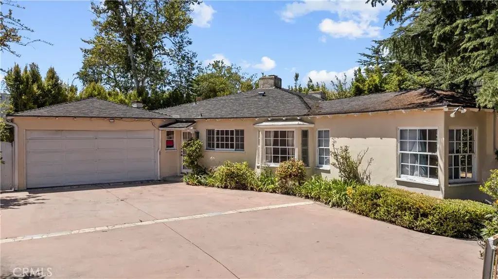 11120 W Sunset Boulevard, Los Angeles