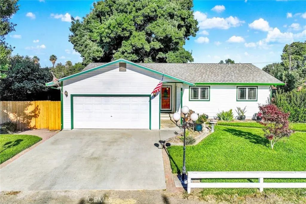 6055 Amadore, Corning