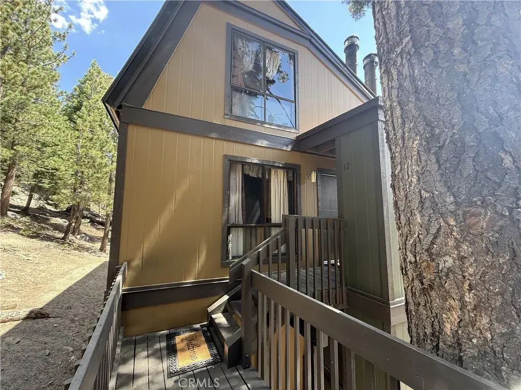 1629 Majestic Pines Drive 12, Mammoth Lakes