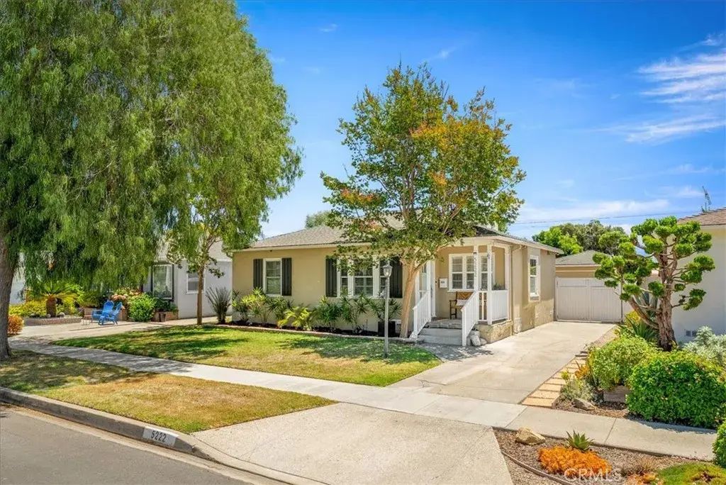 5222 E Parkcrest Street, Long Beach