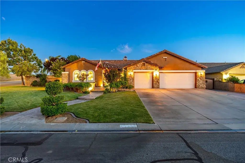 3108 West Avenue M7, Lancaster