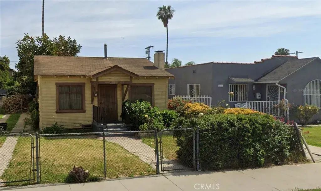 214 E 76th Place, Los Angeles