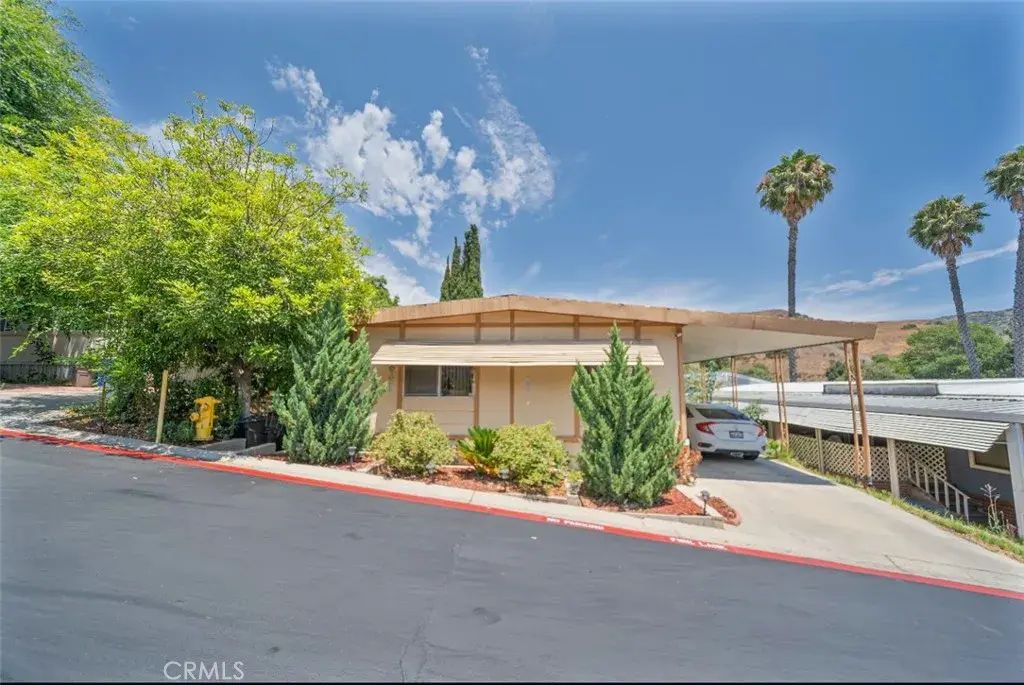 5700 Carbon Canyon 130, Brea