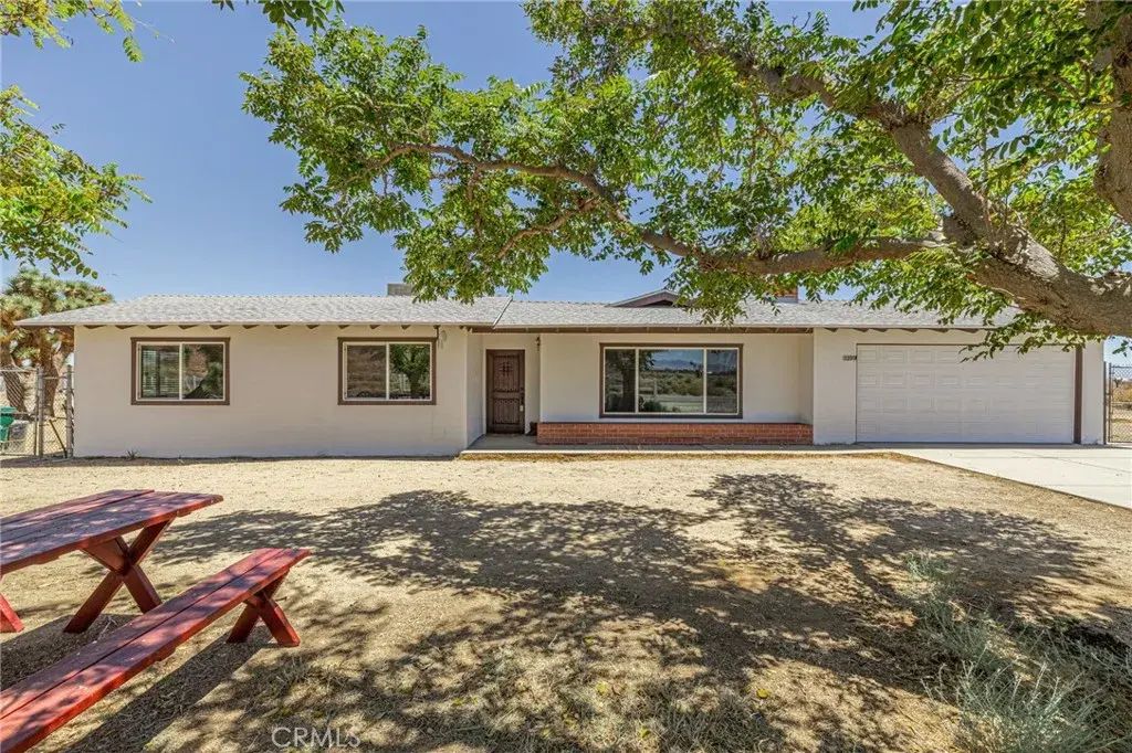 5200 Mojave Tropico Road, Rosamond