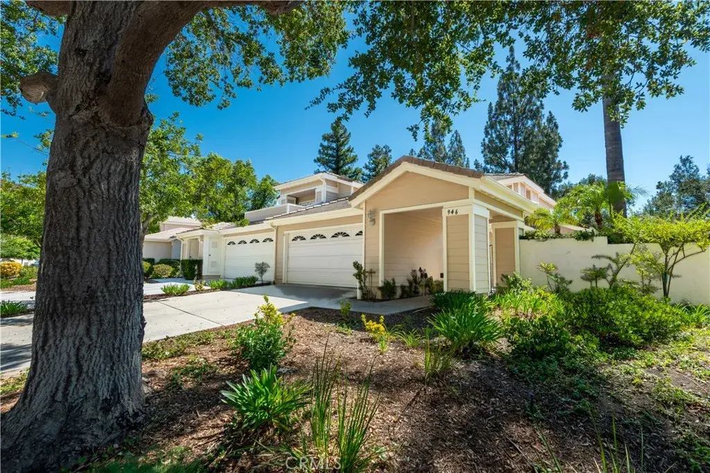 946 Blue Mountain Circle, Westlake Village