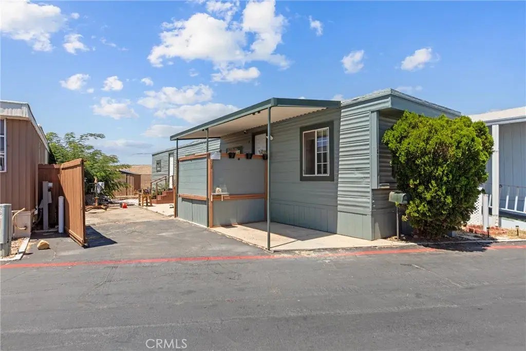 16473 Green Tree 34, Victorville