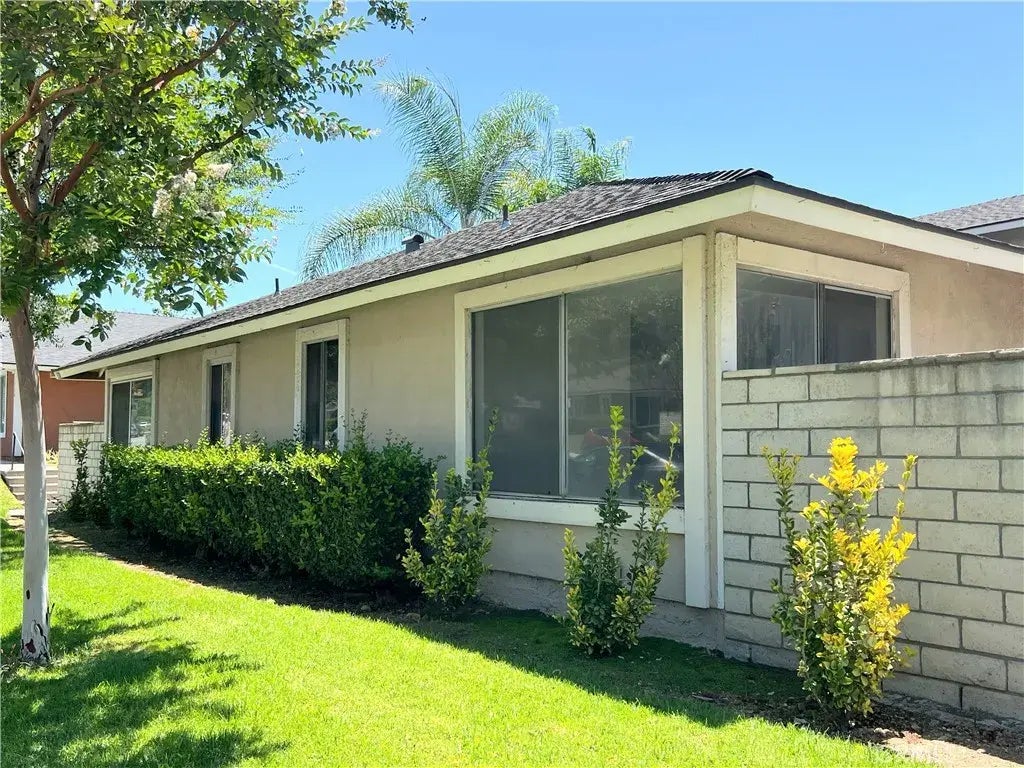 1316 E Fairgrove Avenue, West Covina
