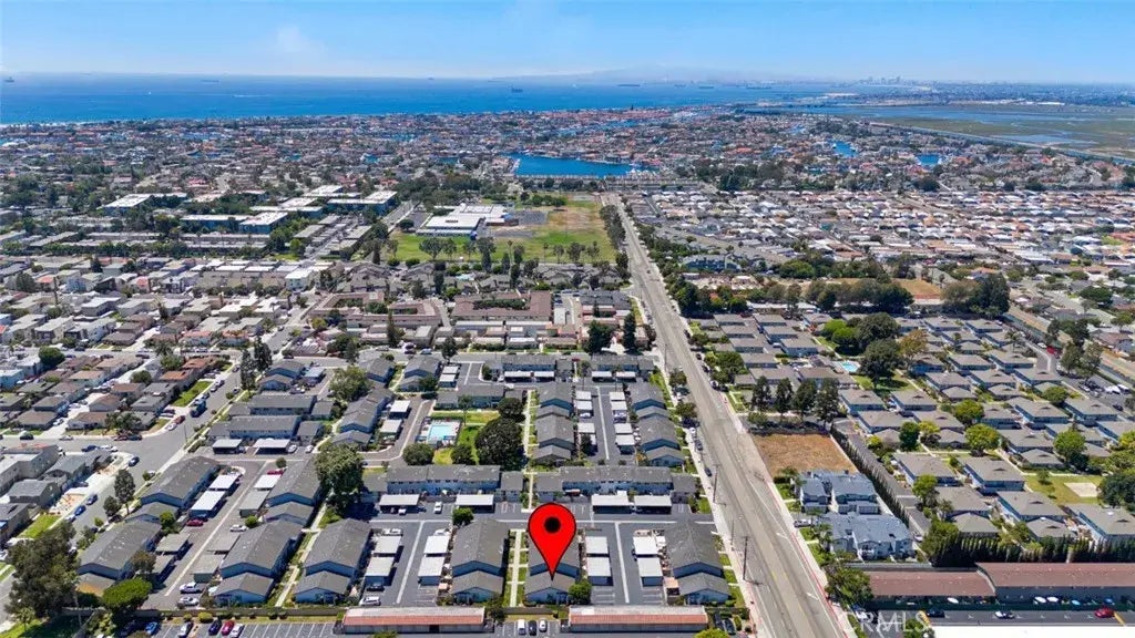 4736 Cielo Drive 136, Huntington Beach