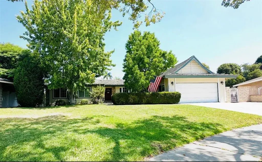1655 Valley Lane, Fullerton