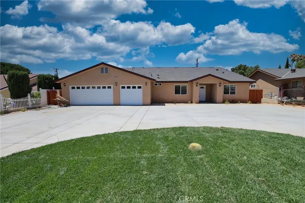 5429 Camino Real, Jurupa Valley