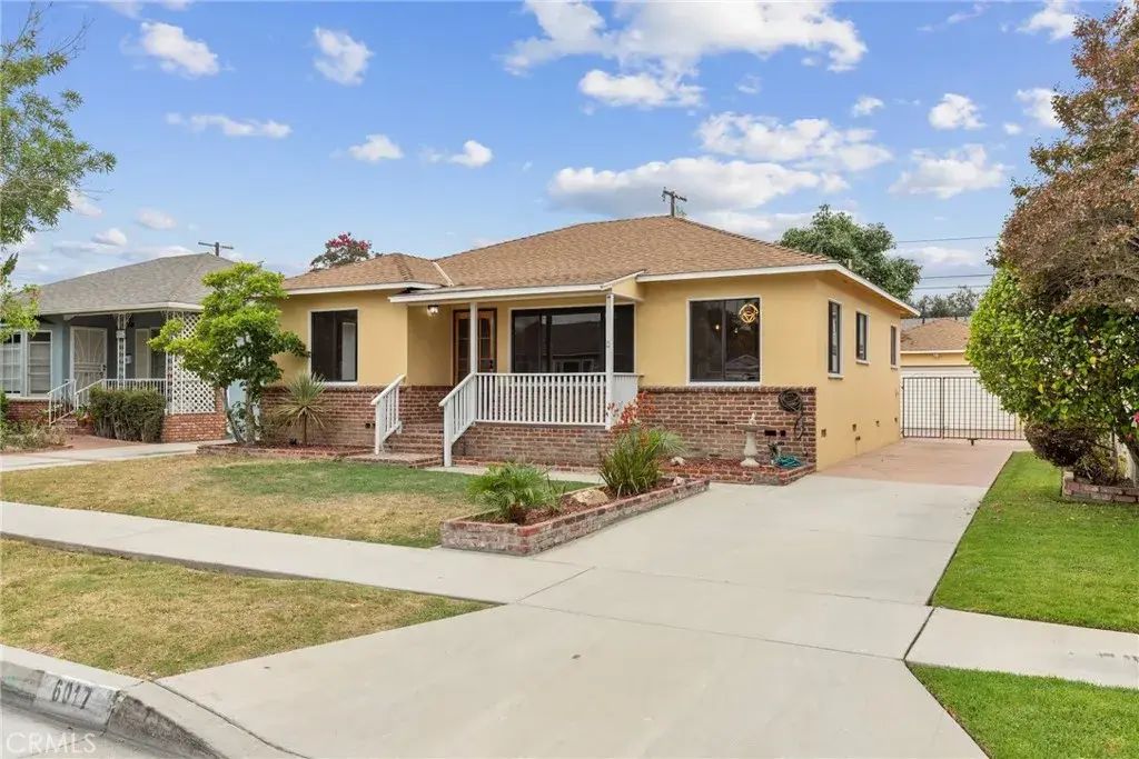 6017 Greenmeadow Road, Lakewood