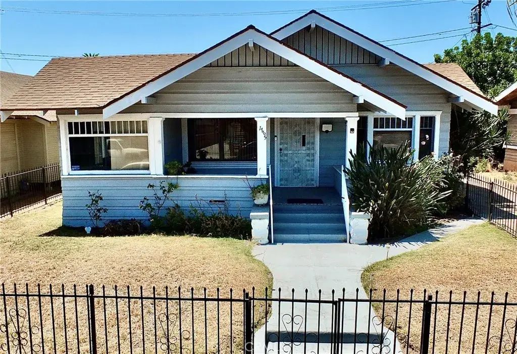 1765 Linden Avenue, Long Beach