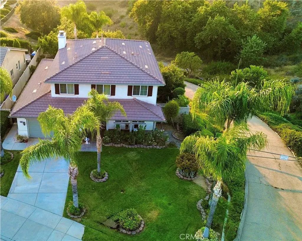 6858 Bacon Lane, Highland