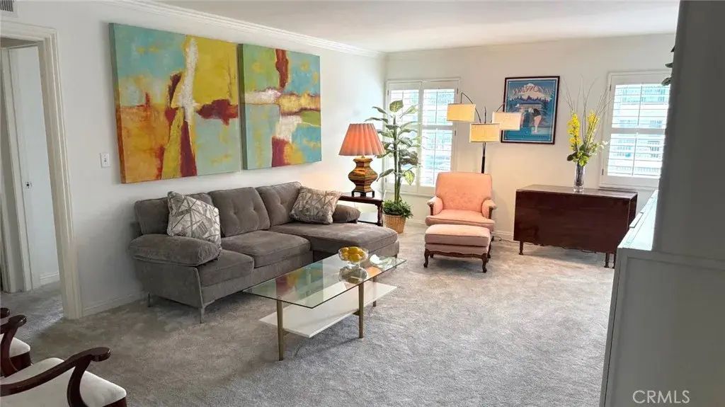 18645 Hatteras Street 150, Tarzana