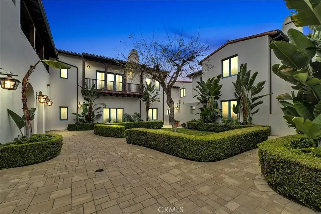975 Silver Spur Road, Rolling Hills Estates