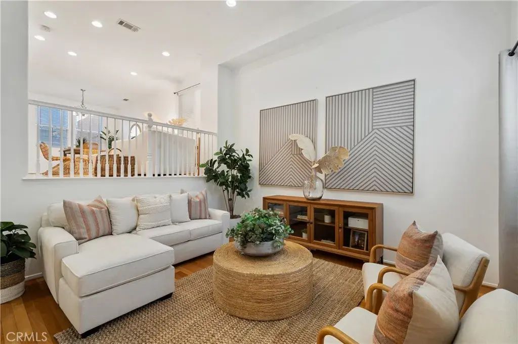 25481 Dodge Avenue 12, Harbor City