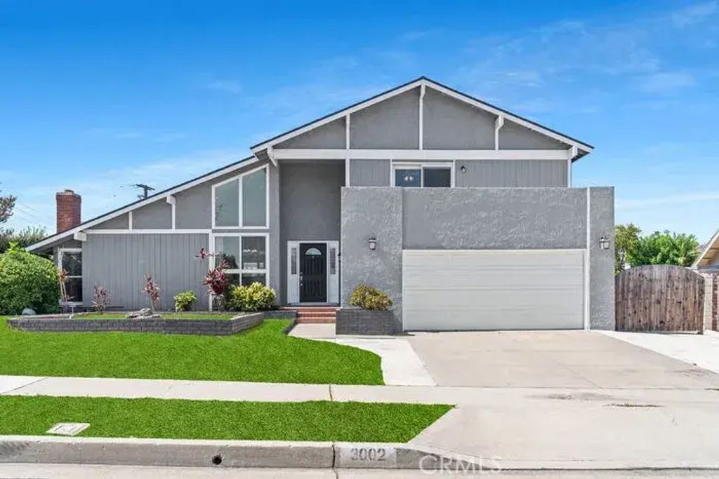 3002 N Pinewood Street, Orange