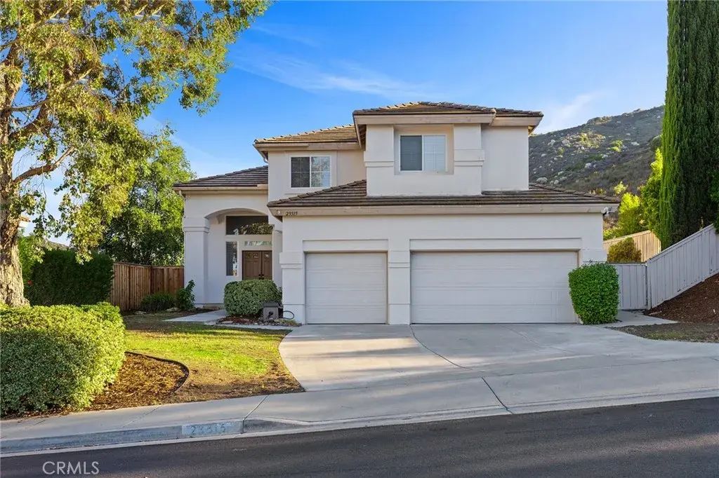 23515 Mountainside Court, Murrieta