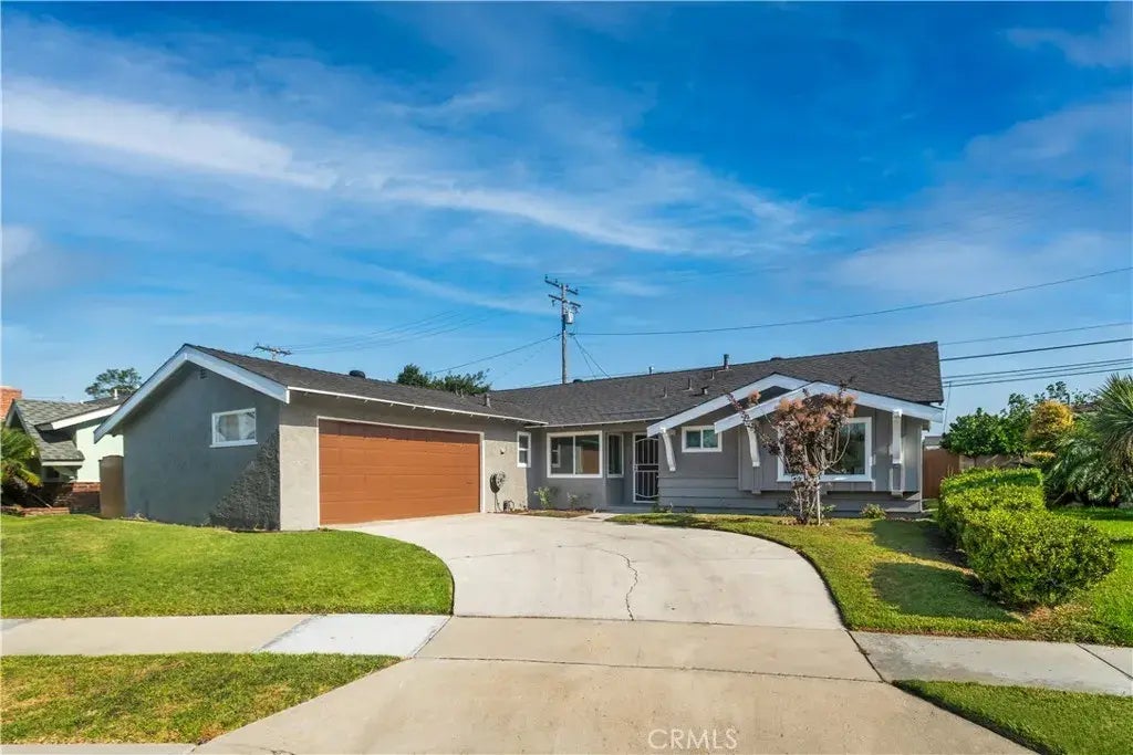 1653 W Brande Avenue, Anaheim