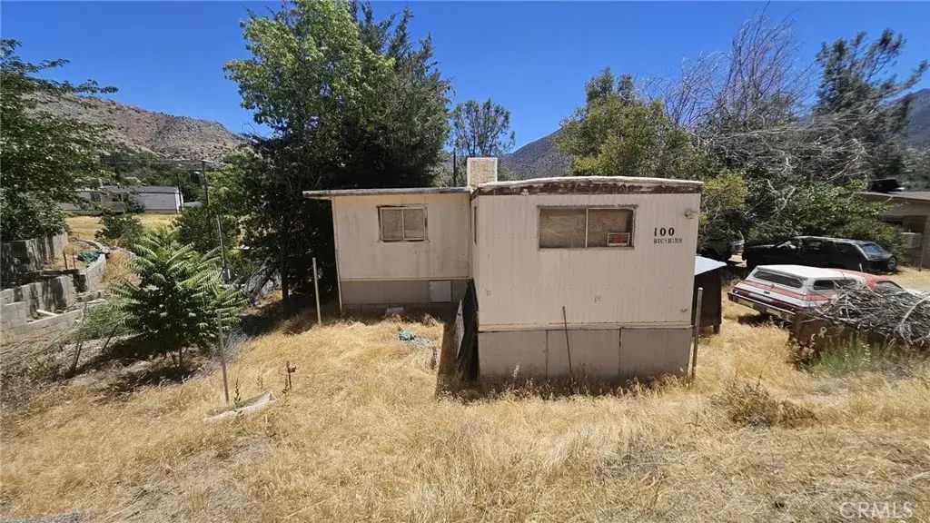 100 Buckhorn Drive, Bodfish