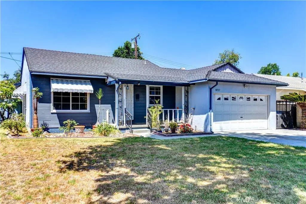 10517 La Serna Dr, Whittier