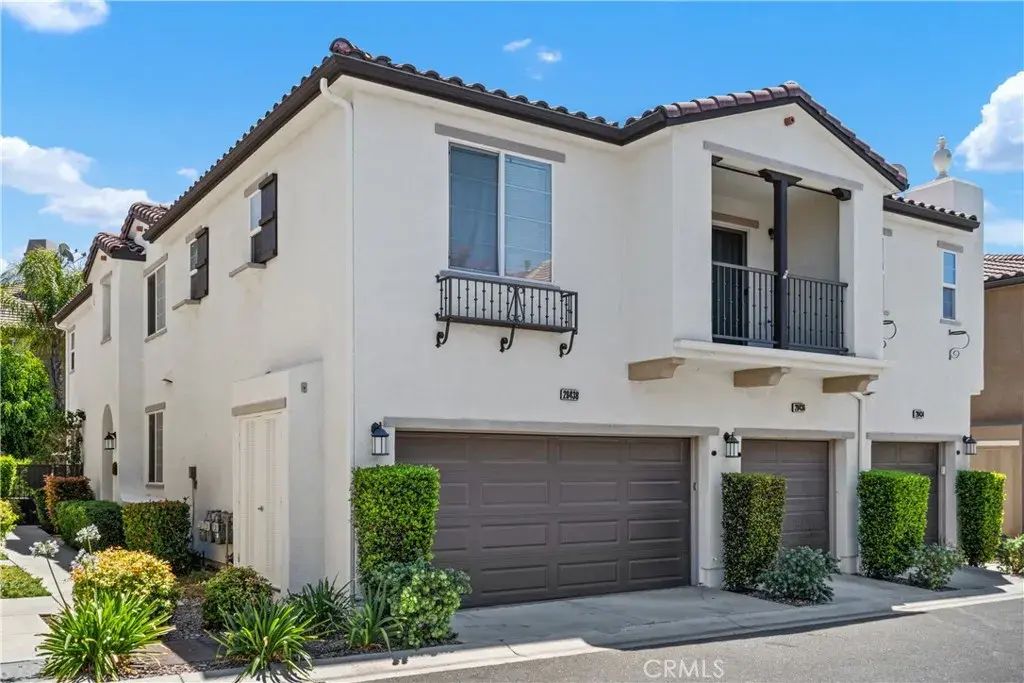 28438 Mirabelle Lane 454, Saugus