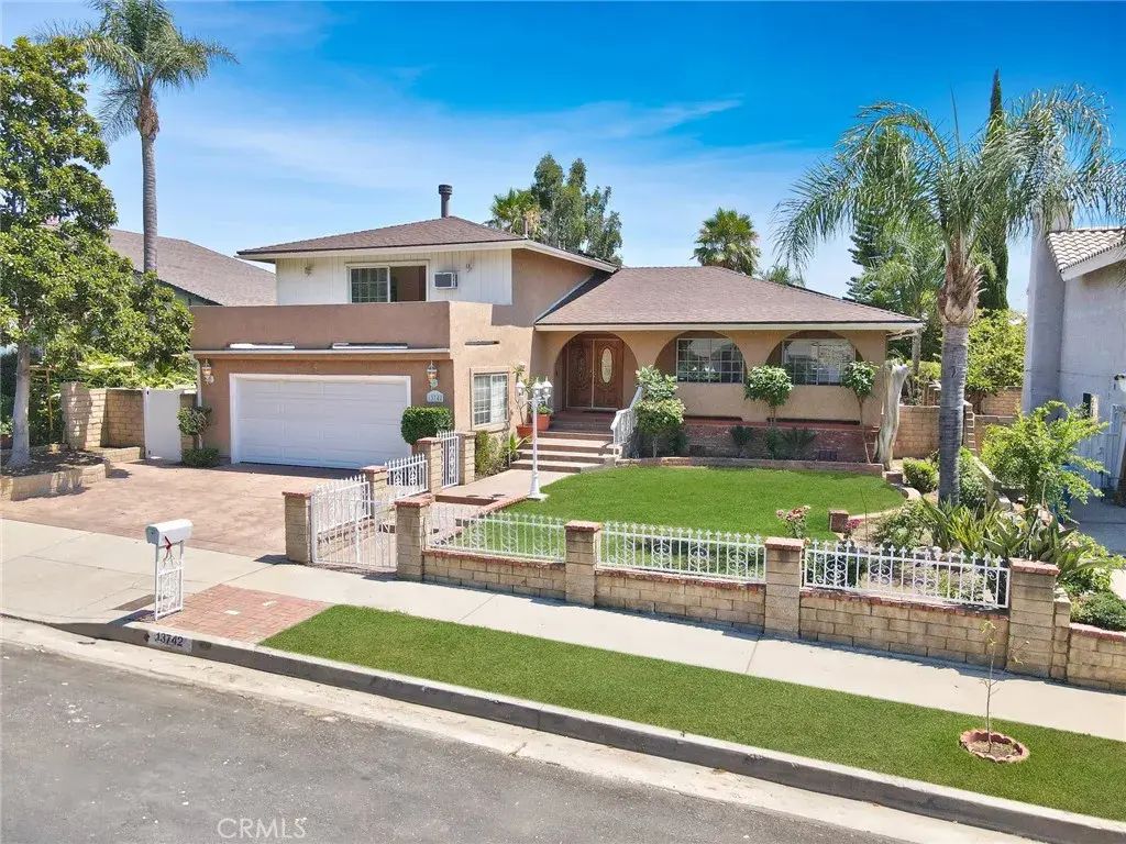 13742 Aldergrove Street, Sylmar