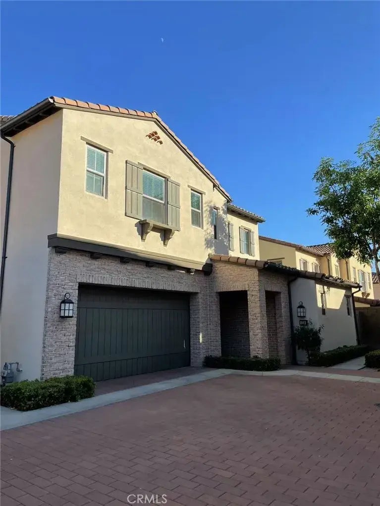 120 Charcoal, Irvine