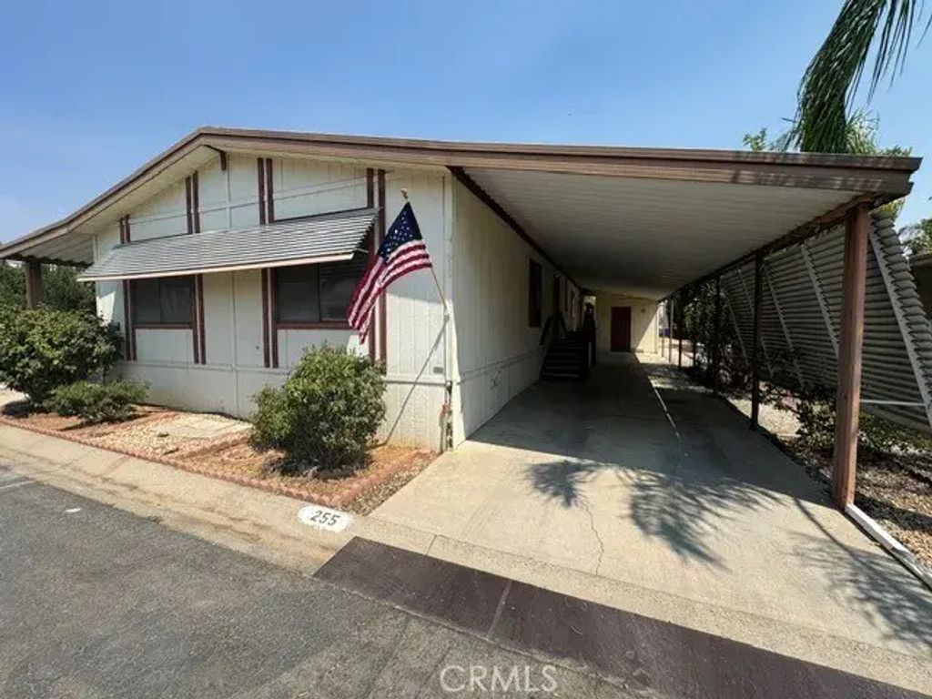 27701 Murrieta 255, Menifee