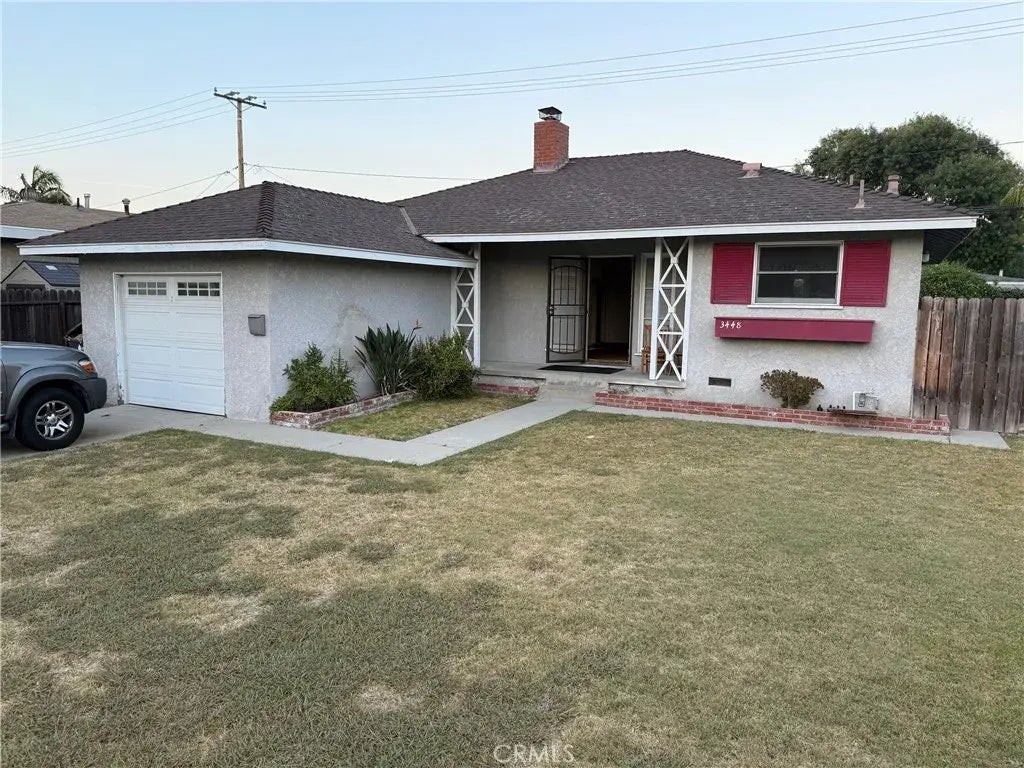 3448 Senasac Avenue, Long Beach