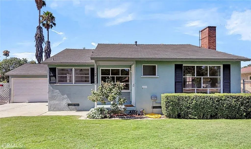 4520 Linwood Place, Riverside