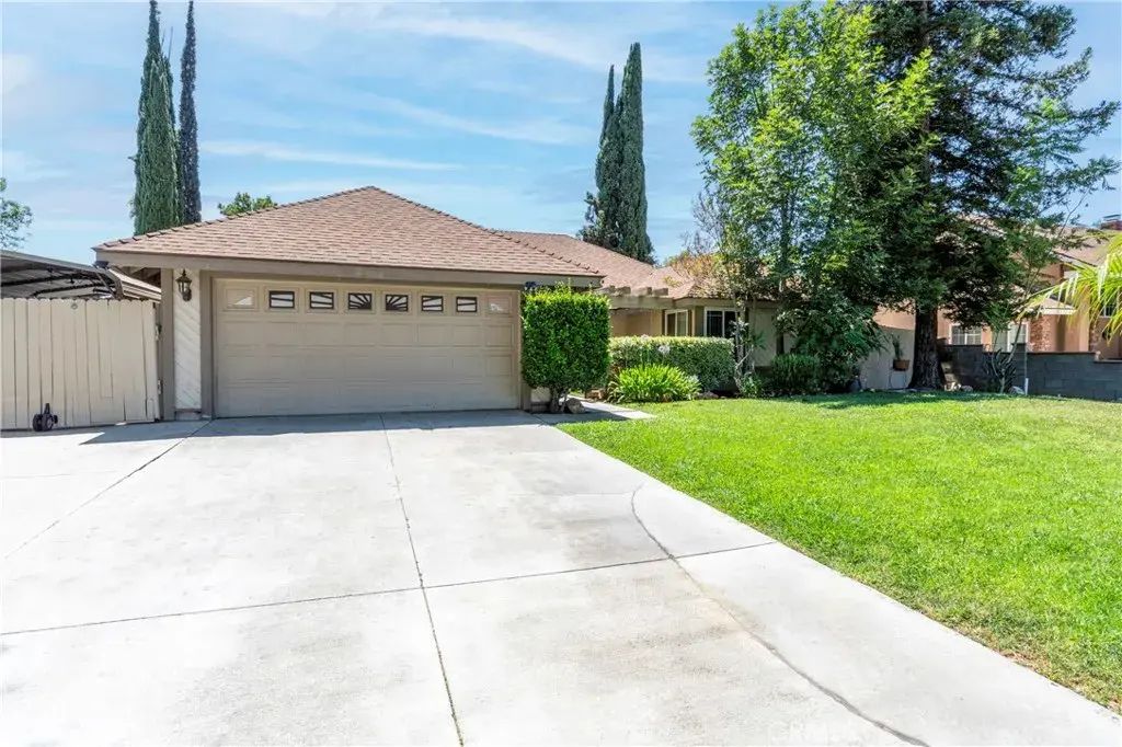 3886 New Haven Drive, Riverside