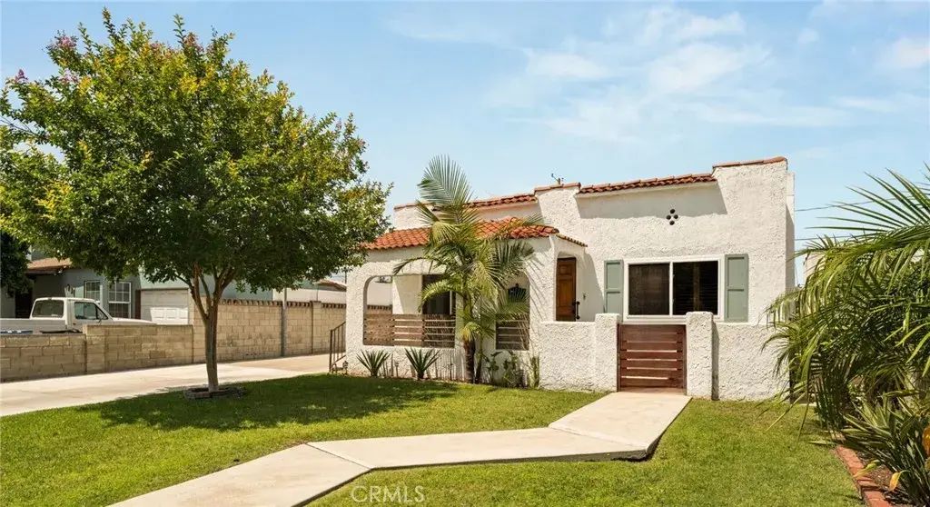 933 N Lincoln Street, Burbank