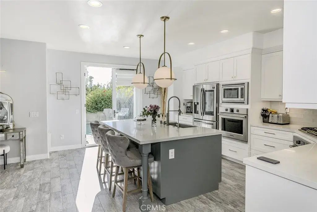 721 Cinnabar Place, Simi Valley