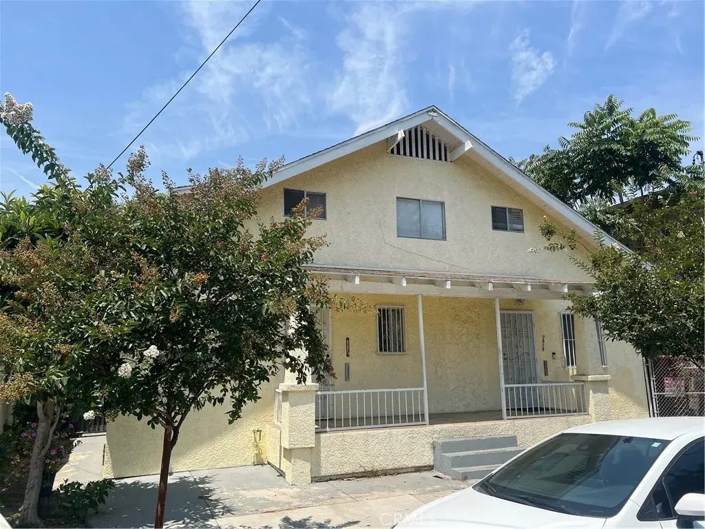 2619 Trinity Street, Los Angeles