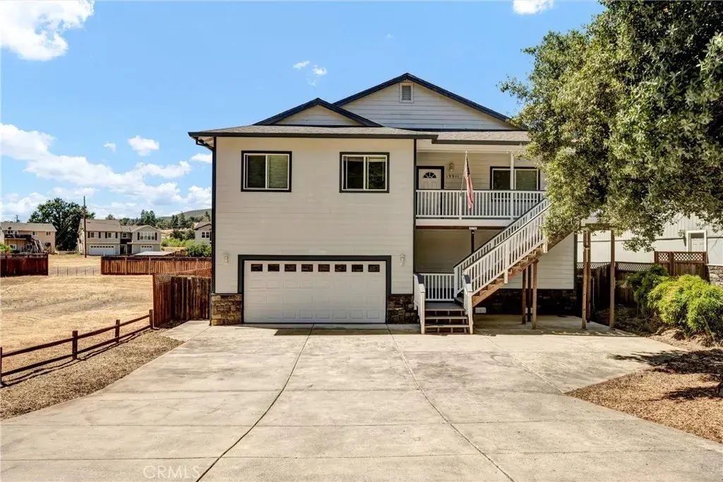 19911 Mountain North, Hidden Valley Lake