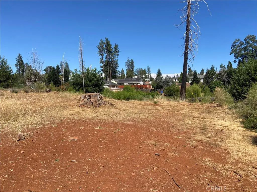 6170 Fern, Paradise